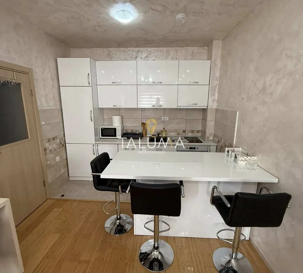 Rent, one bedroom apartment, 41m², Stari Aerodrom, Podgorica