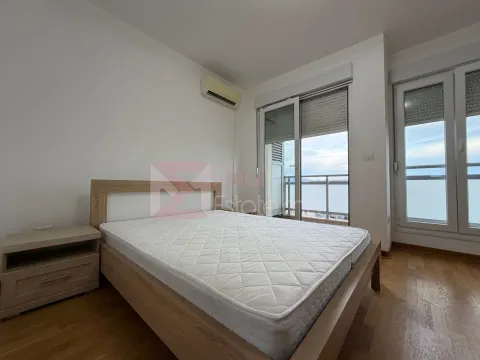 Rent, two bedroom apartment, 68m², City Kvart, Podgorica - image 6