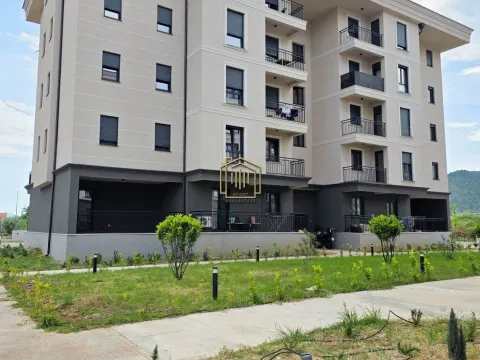 Rent, one bedroom apartment, 48m², Tološi, Podgorica - image 9