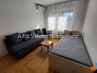 Izdavanje, trosoban stan, 83m², Vračar Centar, Vračar Sve Podlokacije - image 11