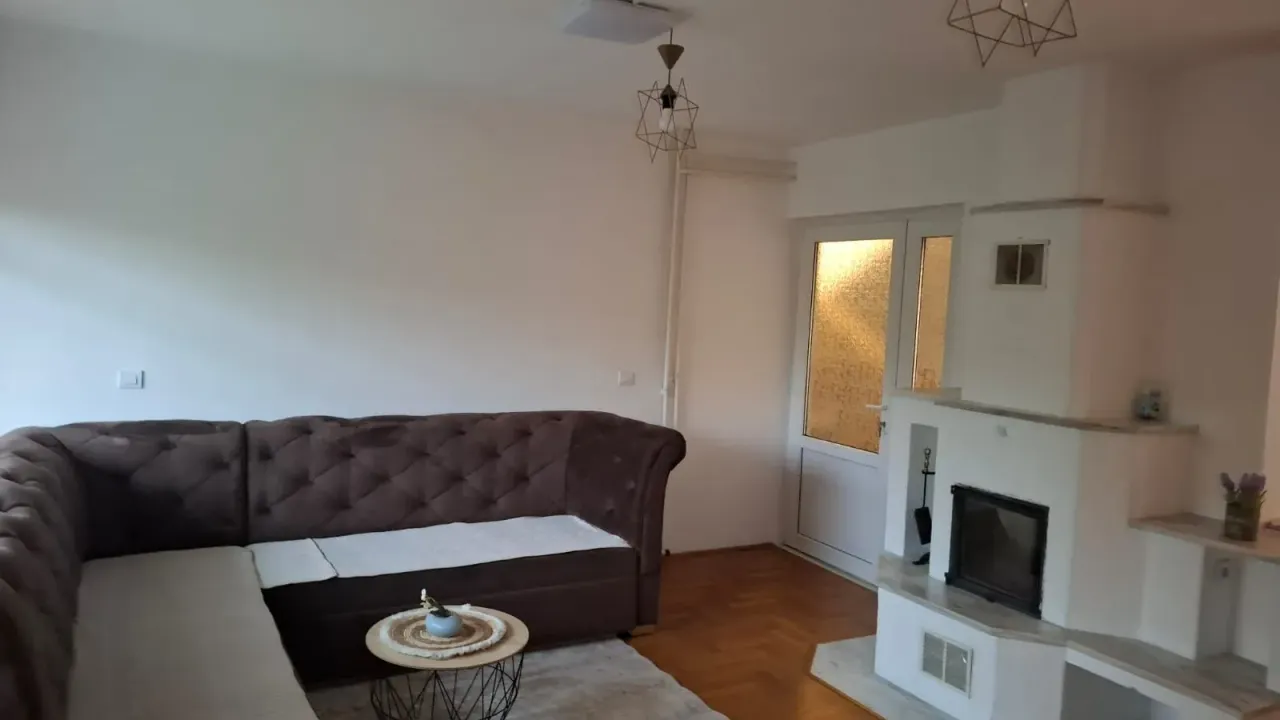 Rent, house, 300m², Stari Aerodrom, Podgorica