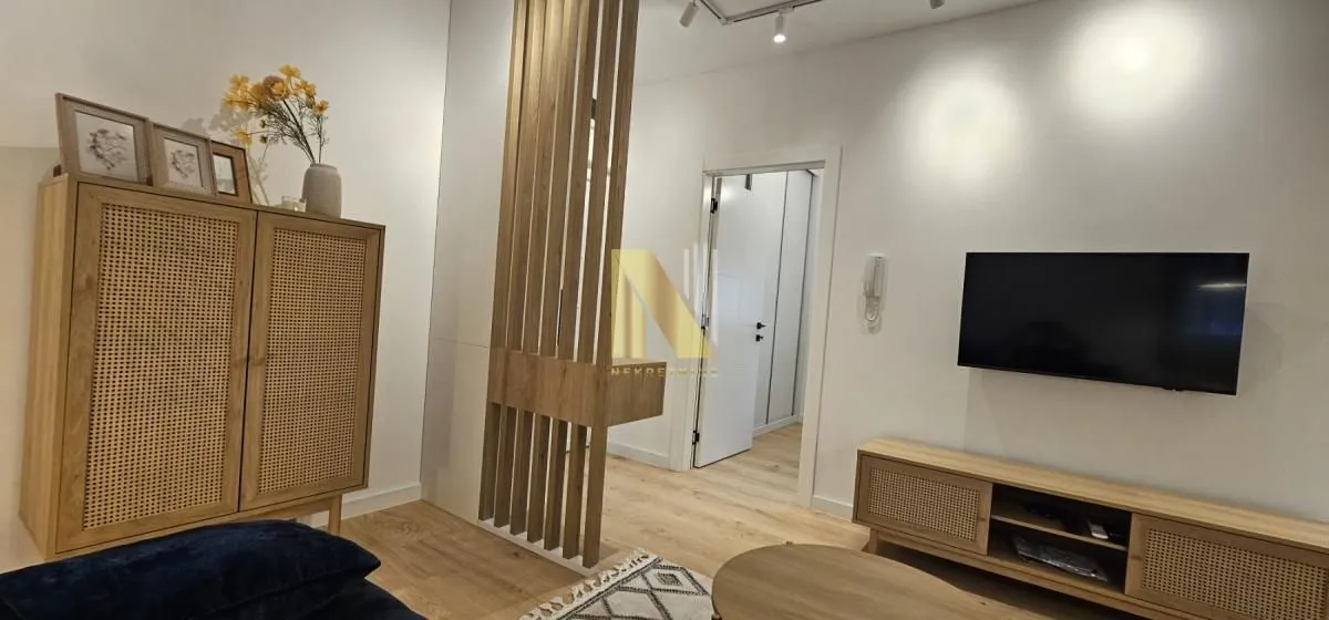 Izdavanje, jednosoban stan, 36m², Podbara, Novi Sad Sve Podlokacije