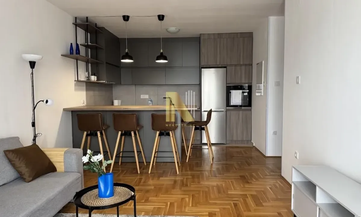 Izdavanje, četvorosoban stan, 78m², Telep, Novi Sad Sve Podlokacije