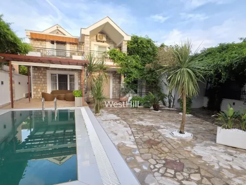 Sale, house, 234m², Tivat, Crna Gora - image 17