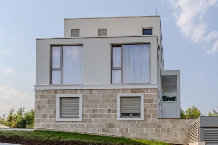 Prodaja, dvosoban stan, 111m², Mrčevac, Tivat