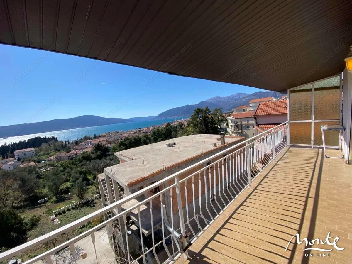 Prodaja, kuća, 180m², Tivat, Crna Gora