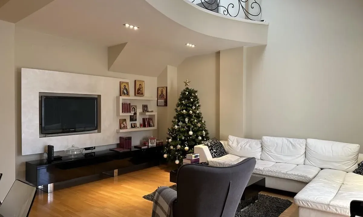 Sale, four bedroom apartment, 134m², Grbavica, Novi Sad Sve Podlokacije