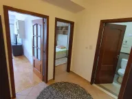 Izdavanje, dvosoban stan, 60m², Stari Aerodrom, Podgorica - image 14