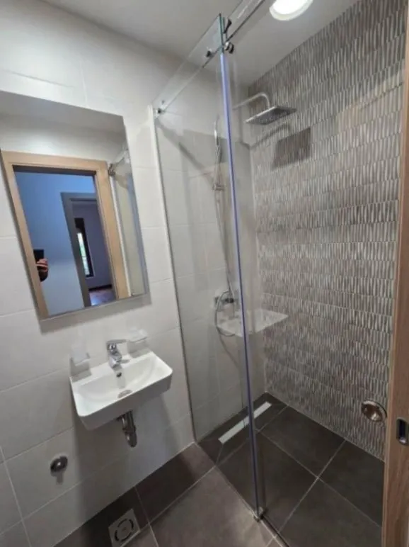 Izdavanje, trosoban stan, 96m², Master Kvart, Podgorica