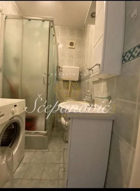 Prodaja, dvosoban stan, 51m², Bulevar Oslobodjenja, Novi Sad Sve Podlokacije