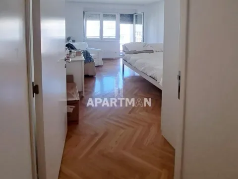 Sale, two bedroom apartment, 64m², Savski Venac, Beograd - image 9