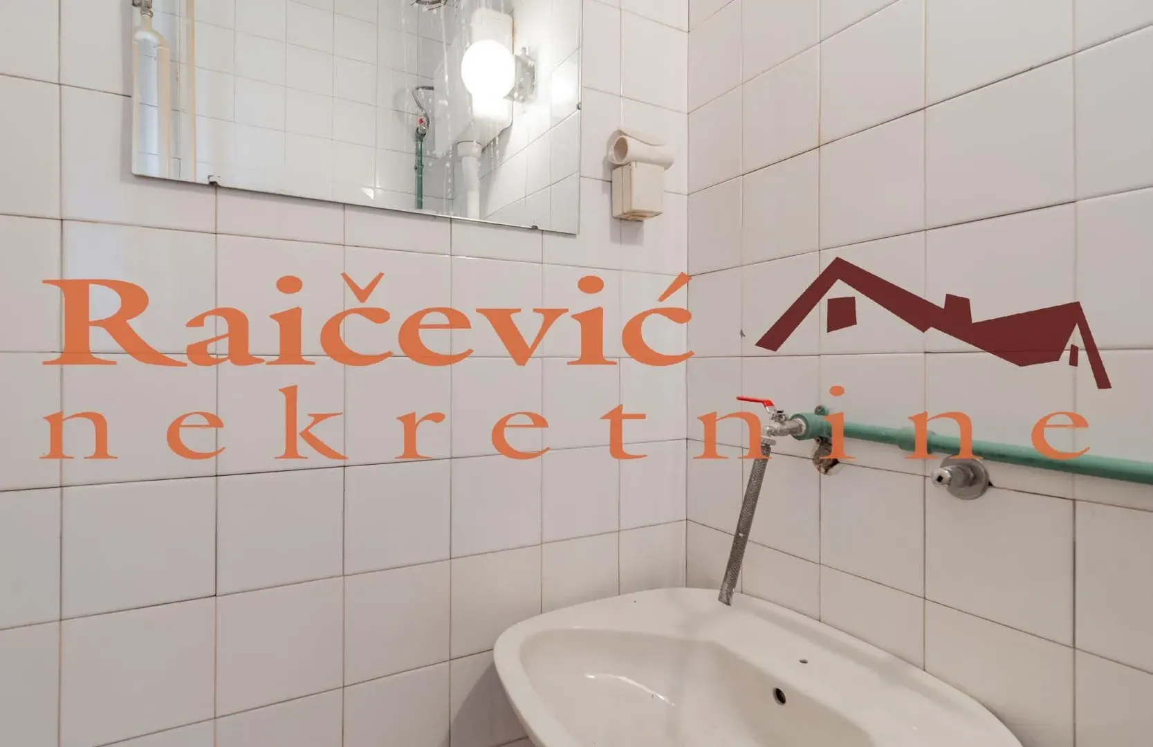 Sale, office space, 49m², Voždovac Sve Podlokacije, Beograd