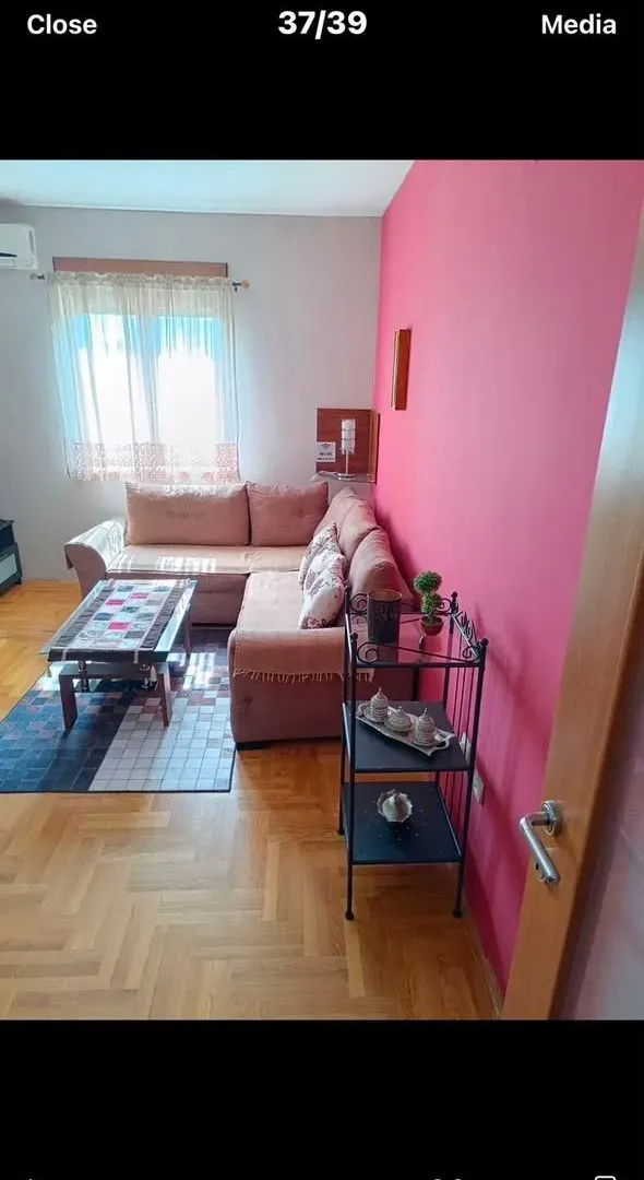 Prodaja, jednosoban stan, 40m², Tuški Put, Podgorica