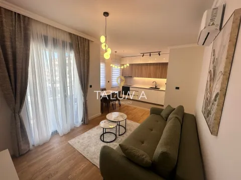 Izdavanje, dvosoban stan, 60m², Zabjelo, Podgorica - image 1
