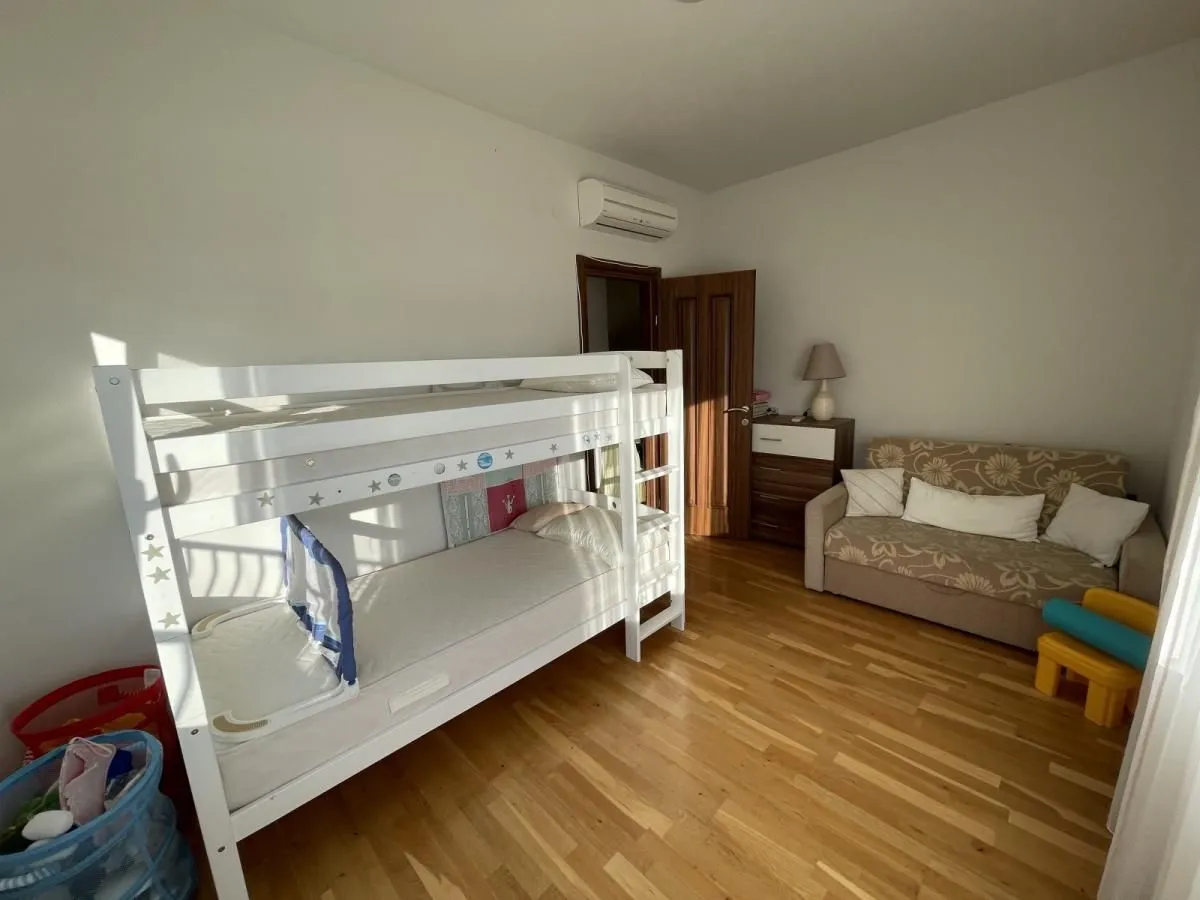 Prodaja, kuća, 201m², Topla, Herceg Novi
