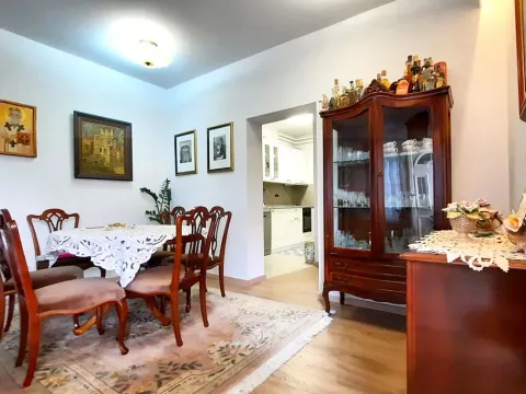 Sale, house, 363m², Zvezdara Sve Podlokacije, Beograd - image 15