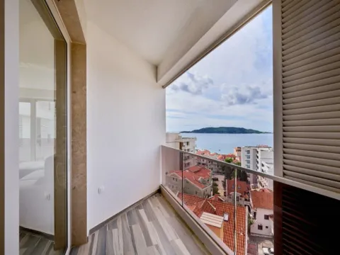 Sale, two bedroom apartment, 90m², Rafailovići, Budva - image 11
