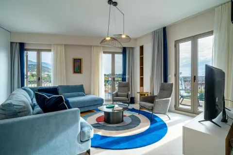 Rent, two bedroom apartment, 102m², Tivat, Crna Gora - image 4