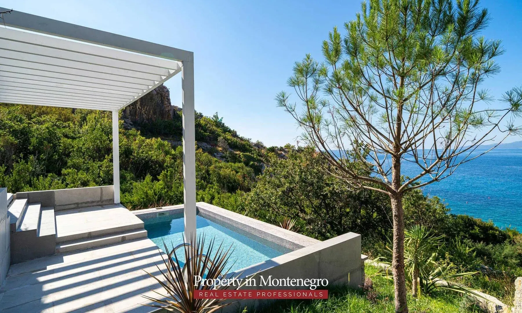 Sale, house, 310m², Rijeka Reževići, Budva