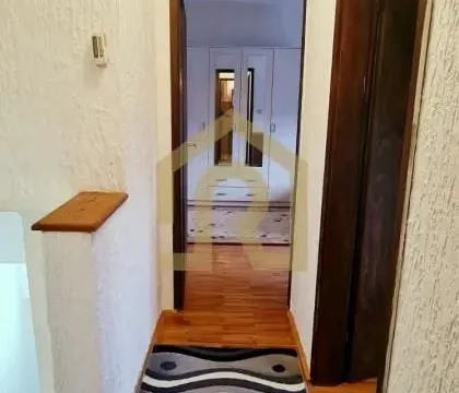 Prodaja, kuća, 108m², Autokomanda, Voždovac Sve Podlokacije - image 9