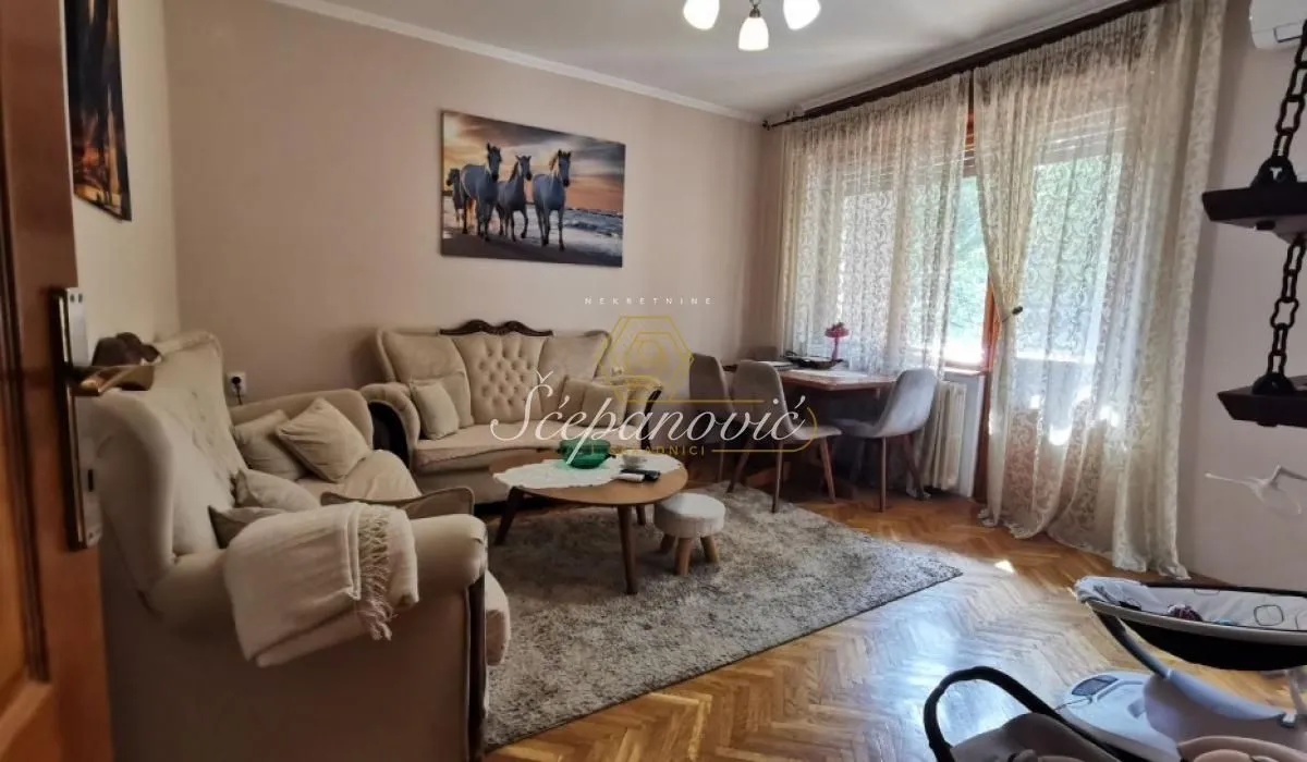 Prodaja, dvosoban stan, 52m², Grbavica, Novi Sad Sve Podlokacije