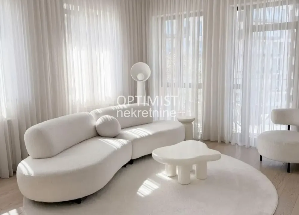 Prodaja, trosoban stan, 81m², Savski Venac, Beograd