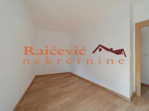 Prodaja, trosoban stan, 70m², Trošarina, Voždovac Sve Podlokacije - image 15