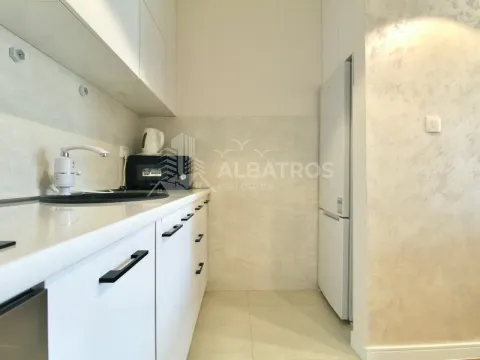 Daily-rent, one bedroom apartment, 51m², Centar, Bar - image 8