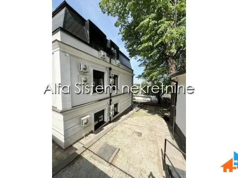 Rent, apartment, 200m², Savski Venac, Beograd - image 30
