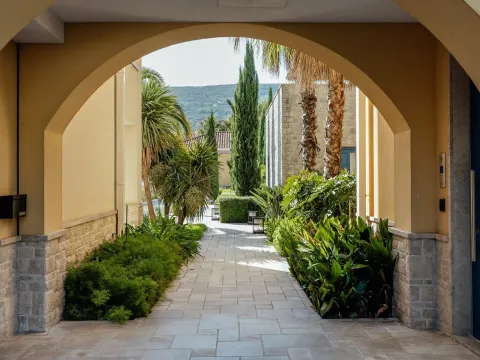 Sale, two bedroom apartment, 275m², Portonovi, Herceg Novi - image 29