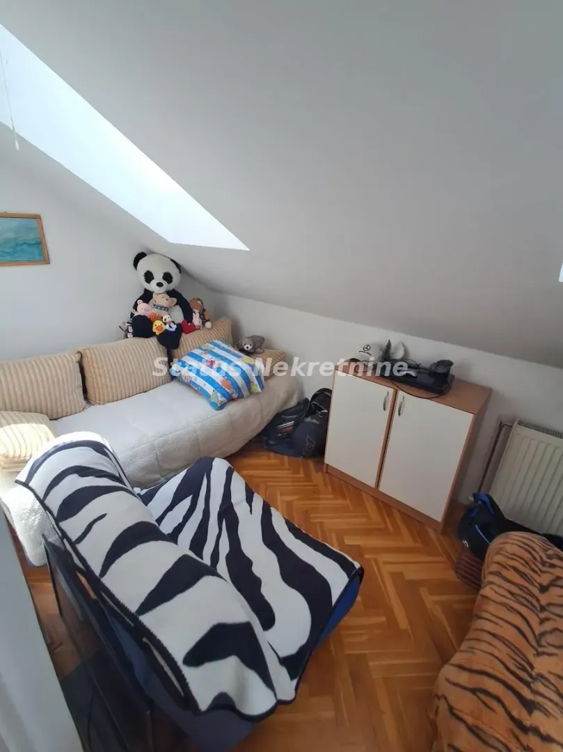 Prodaja, trosoban stan, 87m², Nova Detelinara, Novi Sad Sve Podlokacije