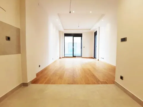 Rent, office space, 52m², Kod Capital Plaze, Podgorica - image 4