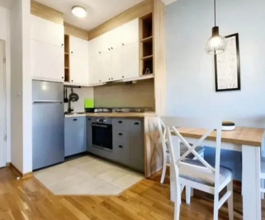 Izdavanje, garsonjera, 32m², City Kvart, Podgorica