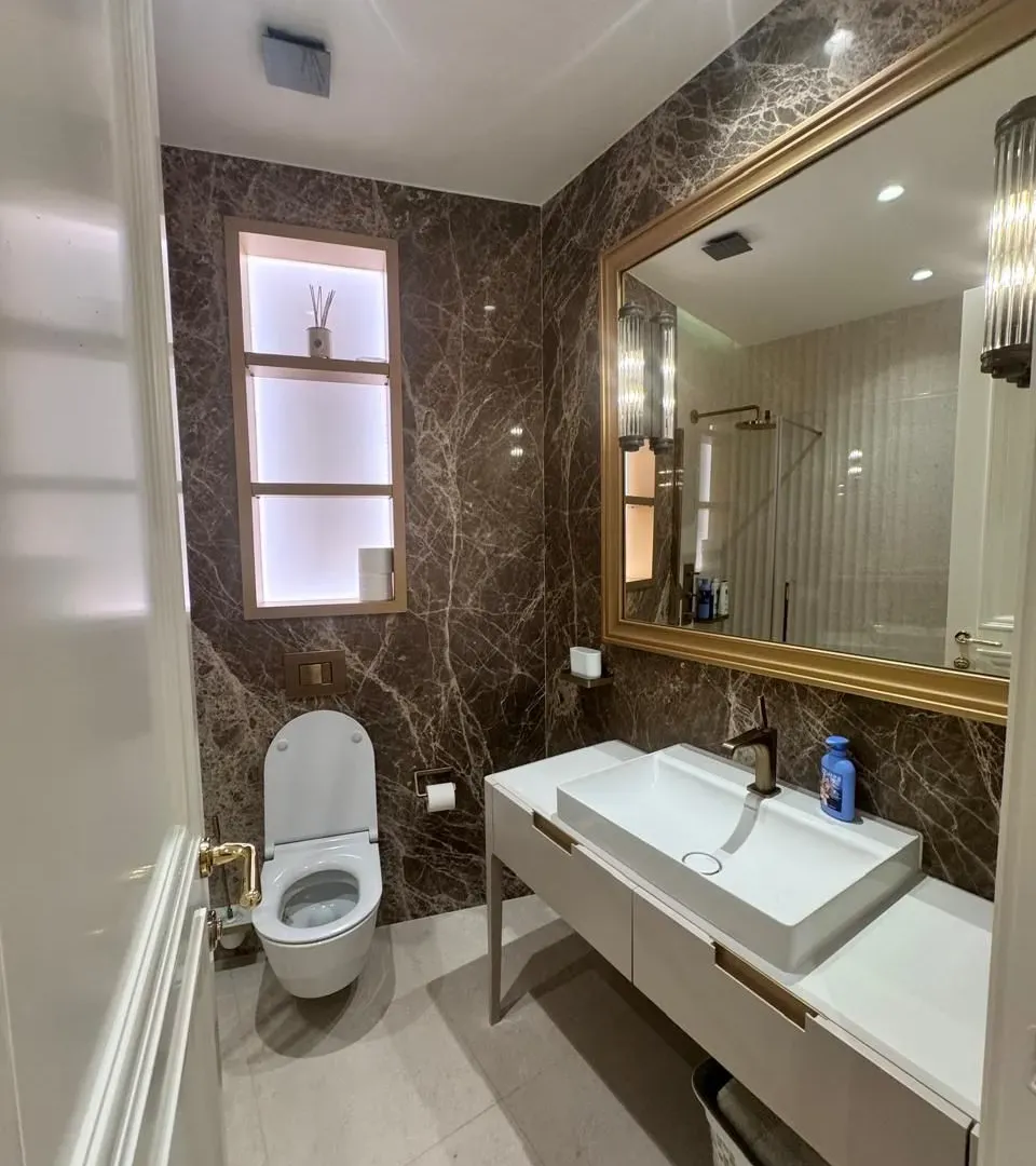Rent, two bedroom apartment, 135m², Tre Canne, Budva