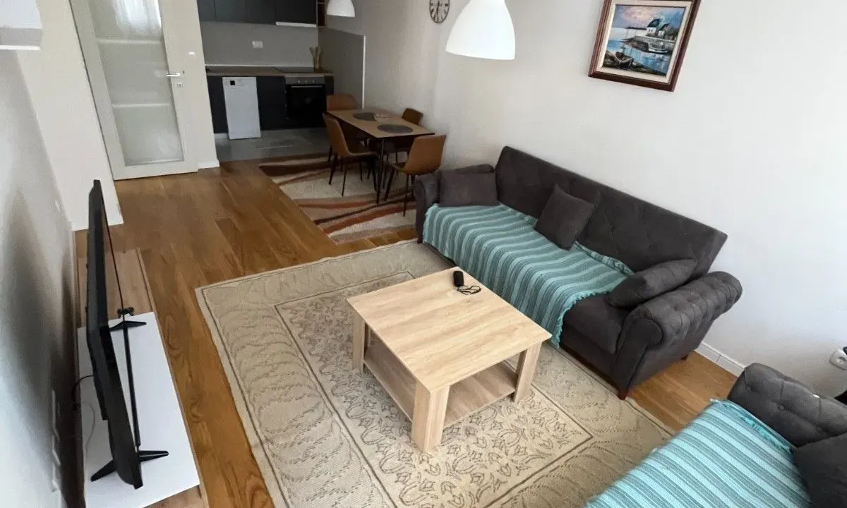 Prodaja, jednosoban stan, 49m², Central Point, Podgorica