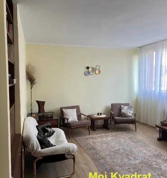 Izdavanje, trosoban stan, 62m², Olimp, Zvezdara Sve Podlokacije