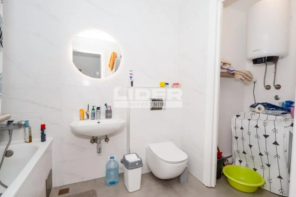 Sale, four bedroom apartment, 88m², Trošarina, Voždovac Sve Podlokacije
