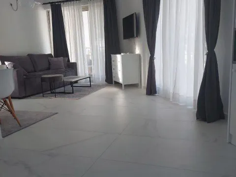 Rent, two bedroom apartment, 65m², Bulevar, Budva - image 3