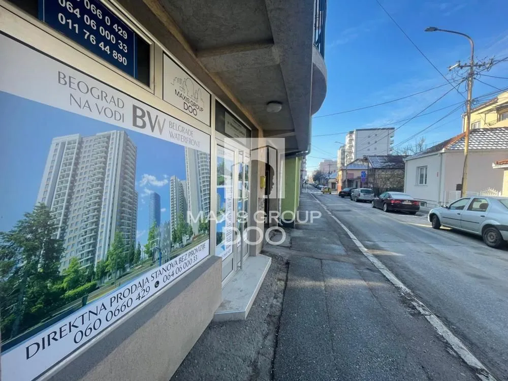Prodaja, poslovni prostor, 26m², Centar, Kragujevac