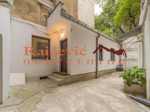 Prodaja, jednosoban stan, 36m², Centar, Stara Pazova - image 13