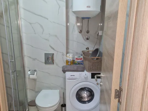Izdavanje, jednosoban stan, 43m², Kumbor, Herceg Novi - image 8