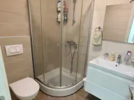 Izdavanje, dvosoban stan, 65m², City Kej, Podgorica - image 8