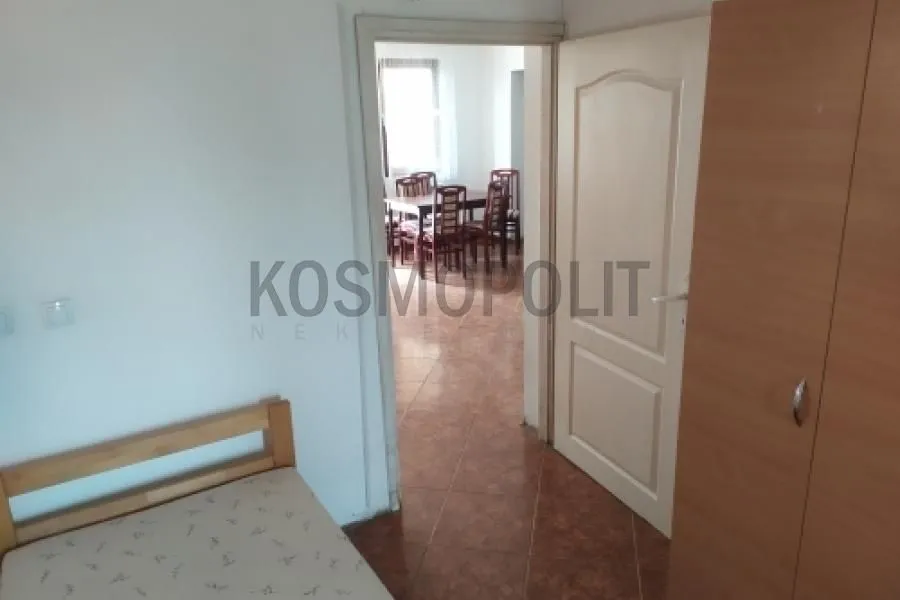 Prodaja, kuća, 389m², Zemun Sve Podlokacije, Beograd