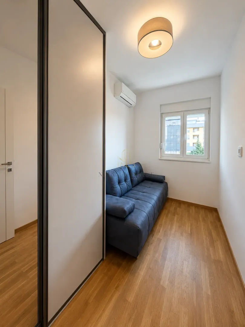 Rent, three bedroom apartment, 82m², Stari Aerodrom, Podgorica