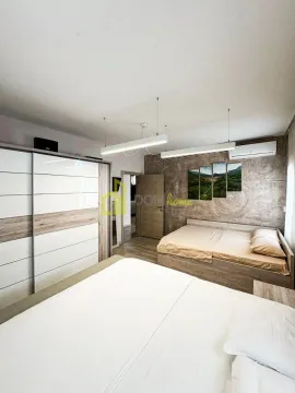 Rent, two bedroom apartment, 70m², Pržno, Budva - image 8