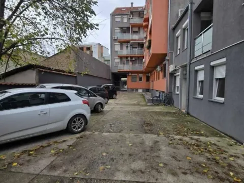 Sale, studio apartment, 29m², Rotkvarija, Novi Sad Sve Podlokacije - image 8