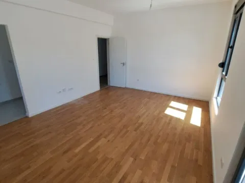 Prodaja, dvosoban stan, 64m², Tološi, Podgorica - image 2
