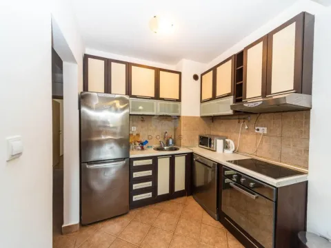 Rent, one bedroom apartment, 45m², Pobrežje, Podgorica - image 4