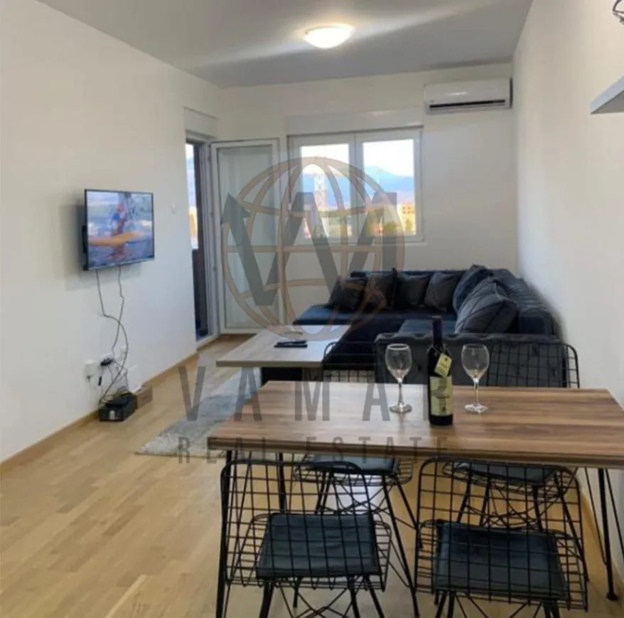 Rent, one bedroom apartment, 45m², Pobrežje, Podgorica