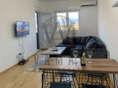Rent, one bedroom apartment, 45m², Pobrežje, Podgorica